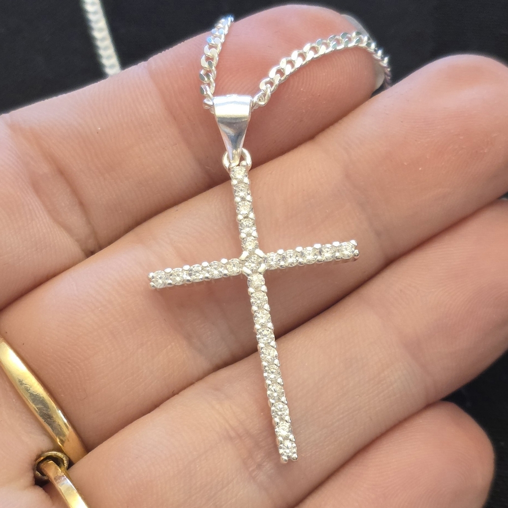 Sterling Silver Moissanite Cross Necklace ✨ Iced Out Cross Pendant w/ Chain